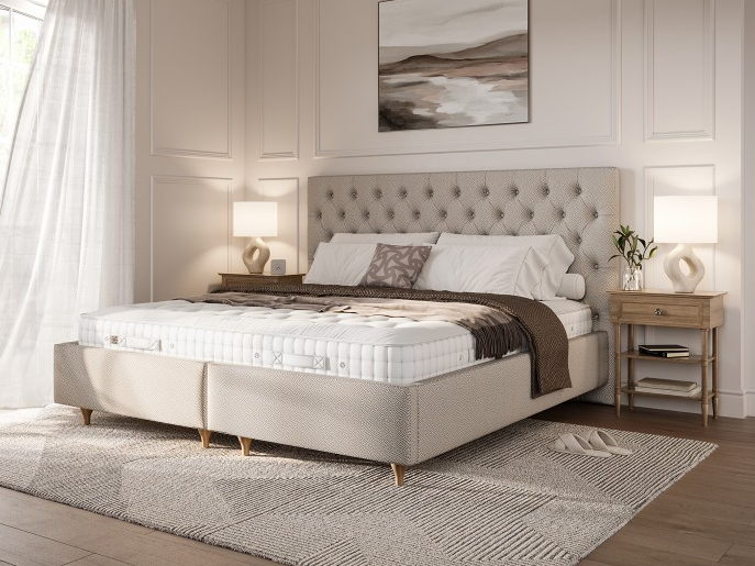 Vispring Bedstead Realm 1326 Pocket Natural Firm Mattress - image 3