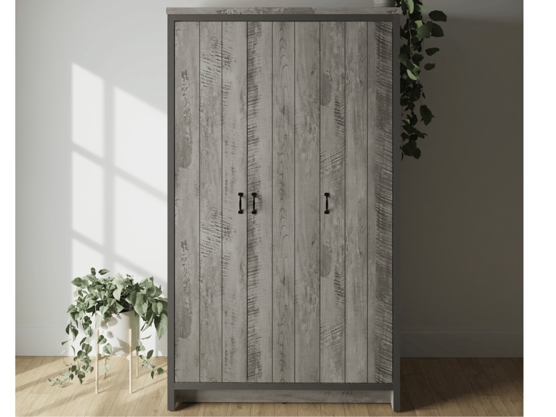 GFW Boston 3 Door Wardrobe - image 1
