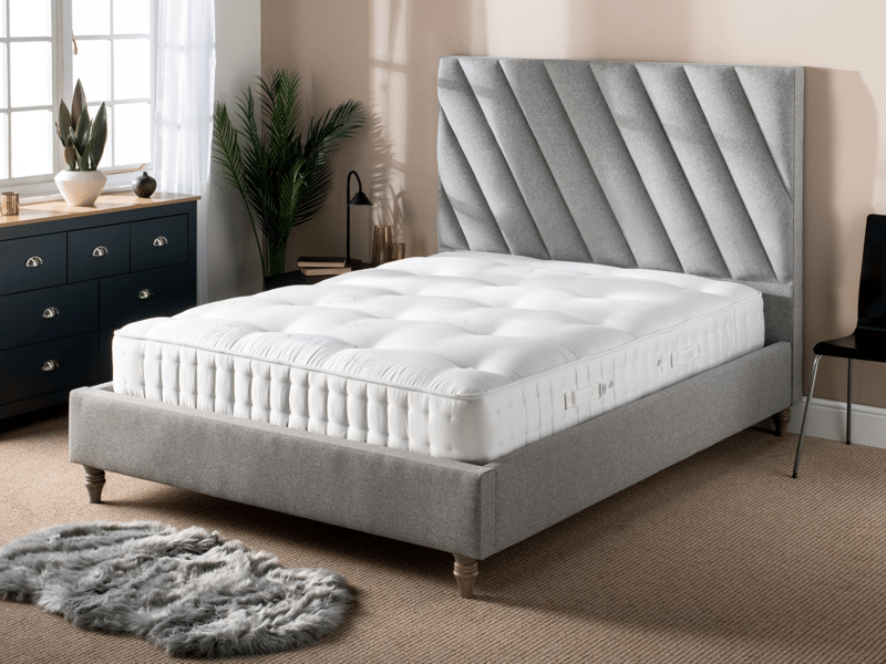 Hypnos Cotton Deluxe Bedstead 1000 Pocket Medium Firm Mattress - image 2