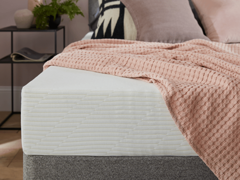 Silentnight Memory Foam 3 Sleep Mattress - image 5