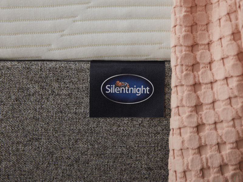 Silentnight Memory Foam 3 Sleep Mattress - image 8