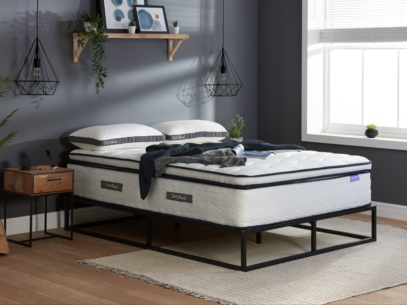 SleepSoul Space 2000 Memory Hybrid Pillow Top Mattress - image 2