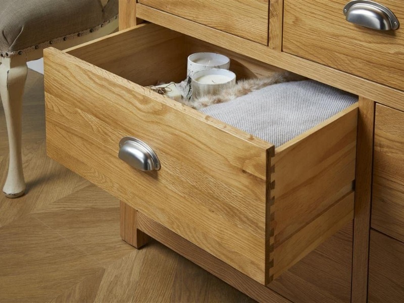 Birlea Woburn 4 and 3 Drawer Chest Oak - image 3