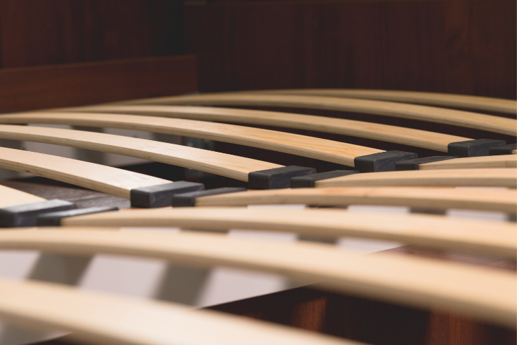 What’s The Difference Between Solid and Sprung Slats?